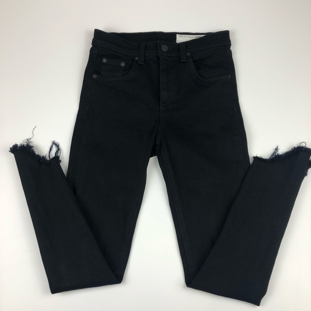 Rag & Bone Jeans 10 Inch Capri in Black Hampton skinny jeans raw hem black 25